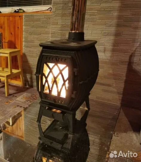 Печь-камин чугунная дровяная 