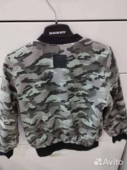 Куртка бомбер