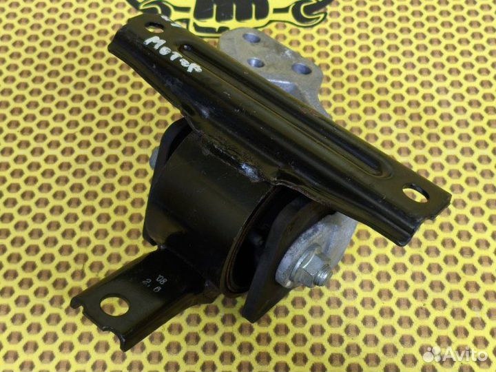 Опора двигателя правая Mitsubishi Lancer CY 4A91