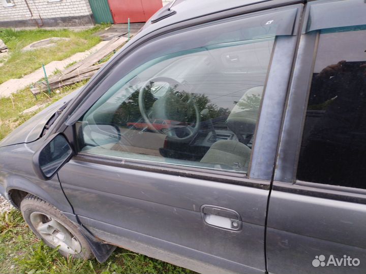 Продам запчасти на Спейс вагон