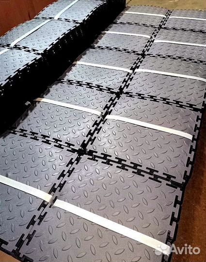 Пвх плитка для автосервиса