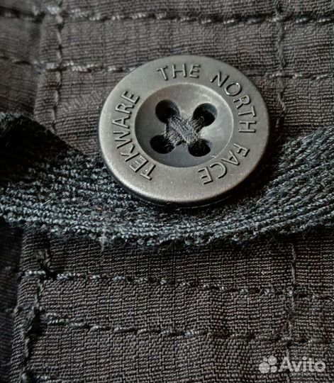 The North Face шорты