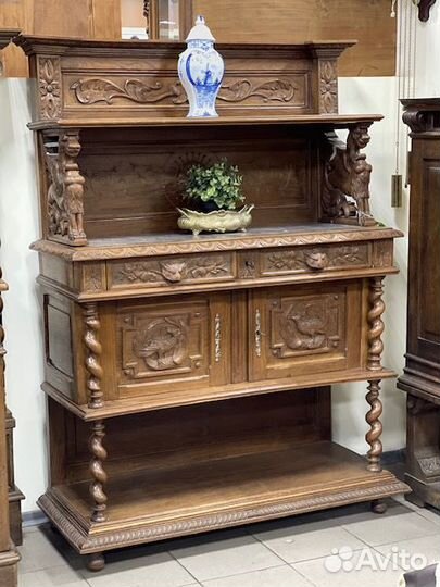 Комод/Поставец антикварный в охотничьем стиле
