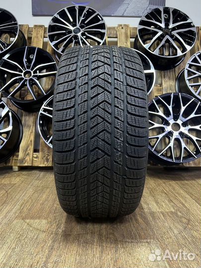 Pirelli Scorpion Winter 275/40 R20 106V