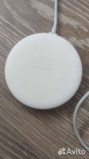Беспроводная зарядка huawei