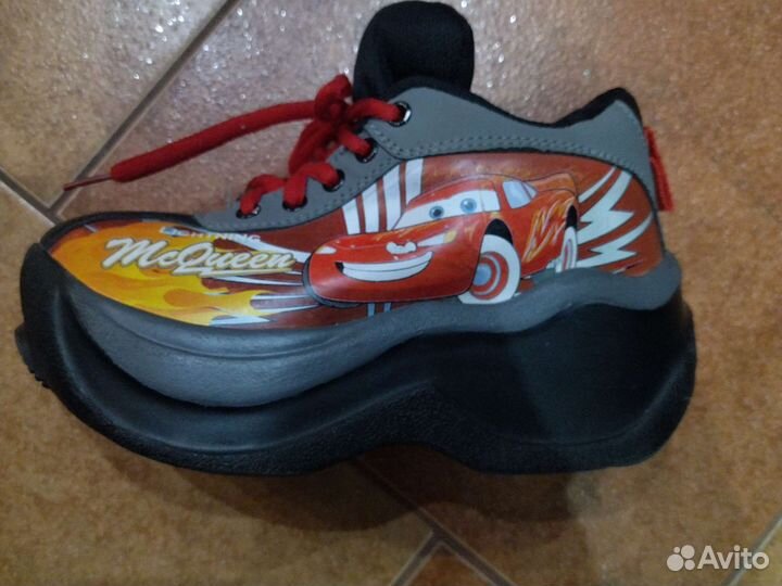 Ролики ботинки состояние отличное