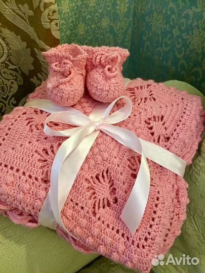 Плед вязаный для новорожденых