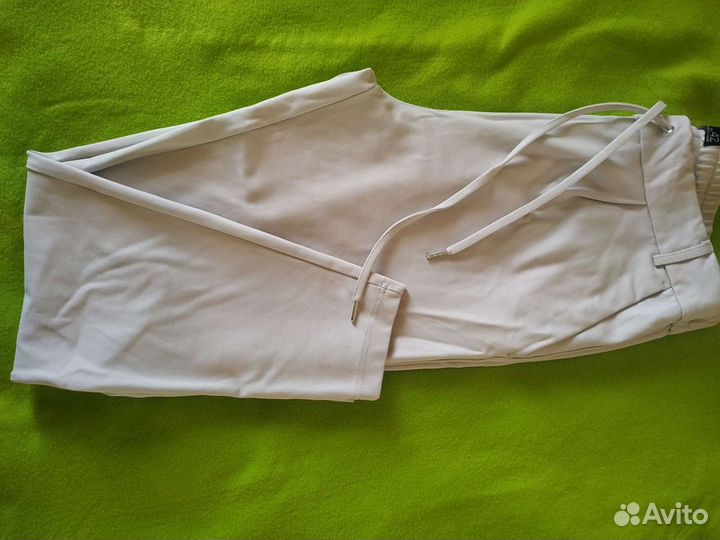 Джоггеры женские