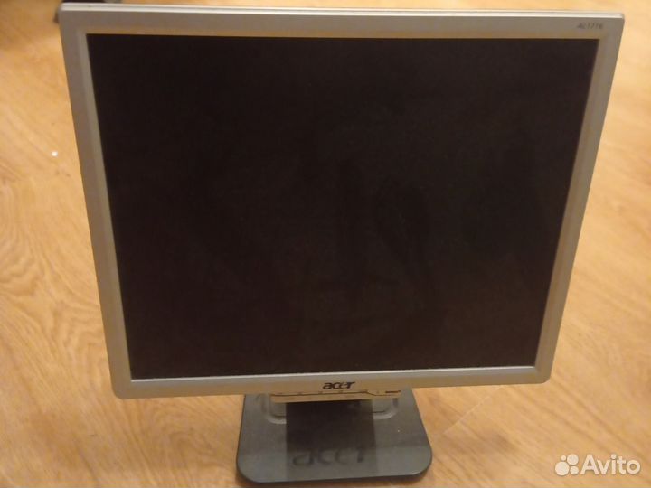 Монитор Acer 17