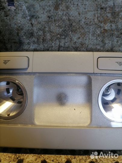 Плафон салонный Volkswagen Golf 5