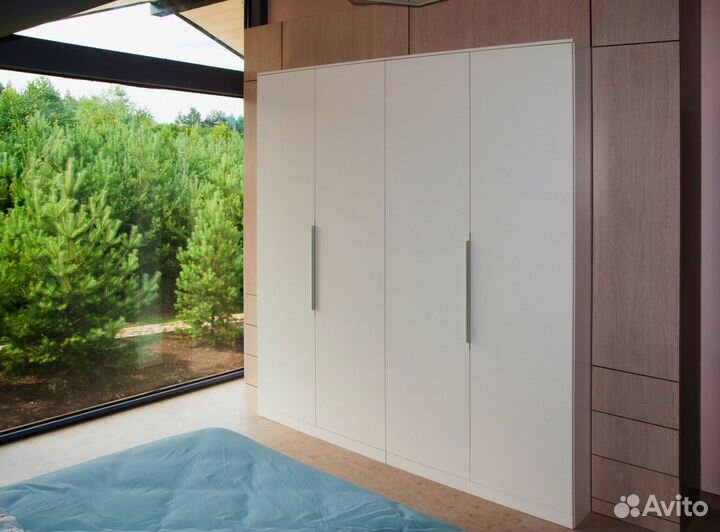 Шкаф распашной узкий