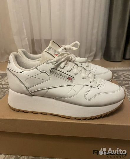 Кроссовки reebok женские
