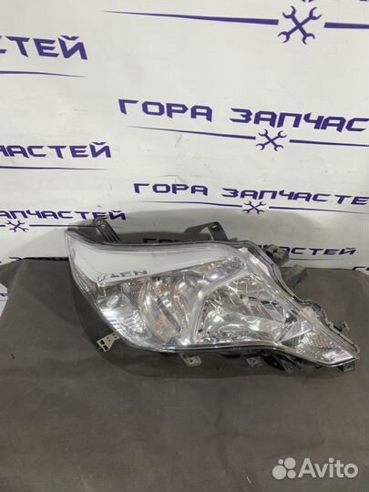 Фара Toyota Land Cruiser Prado 150 2013-2017