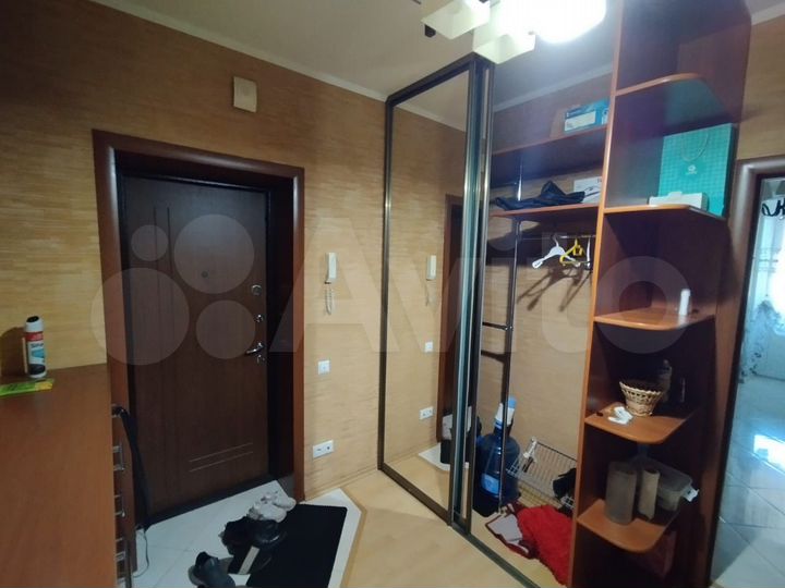 2-к. квартира, 73 м², 4/9 эт.