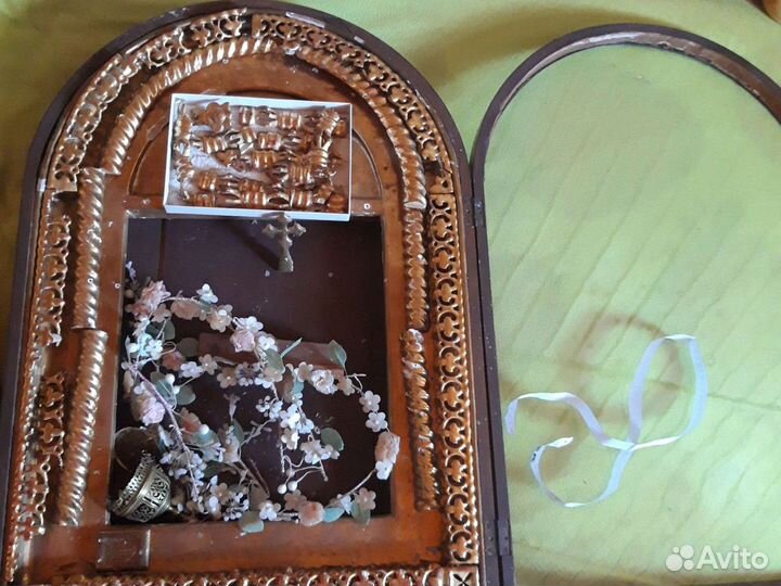 Редкий старинный киот с лампадой конца 19 века