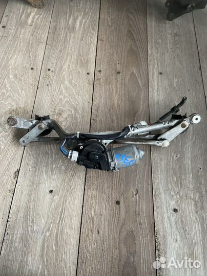 Трапеция дворников Toyota Auris e150