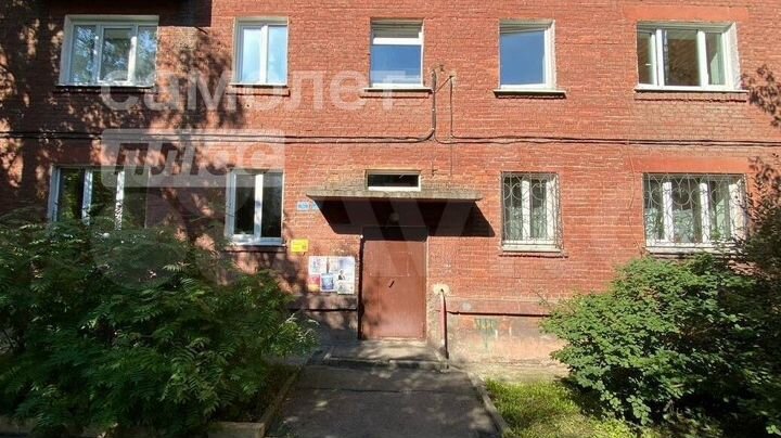 2-к. квартира, 42,3 м², 1/4 эт.