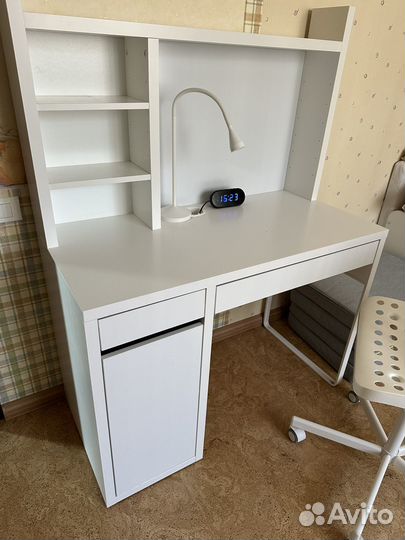 Стол письменный Икея Мике 105x 50 см