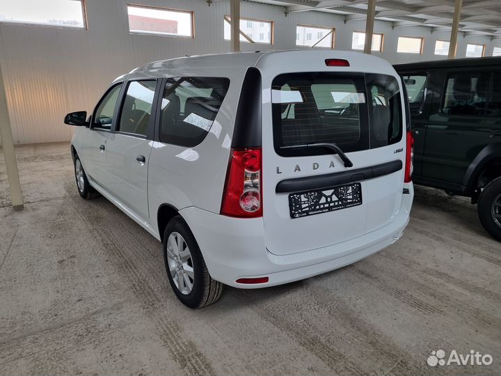 LADA Largus 1.6 МТ, 2024, 15 км