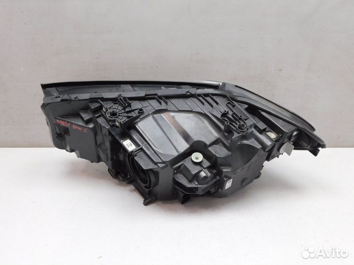 Фара правая BMW 5-Series/M5