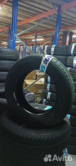 Viatti Strada Asimmetrico V-130 205/55 R16