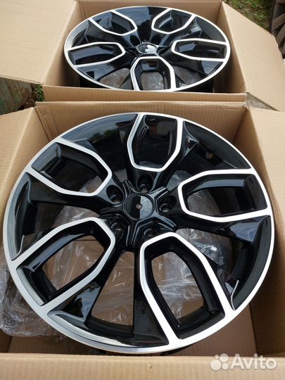 Комплект дисков LA Skoda Crater R18 Black