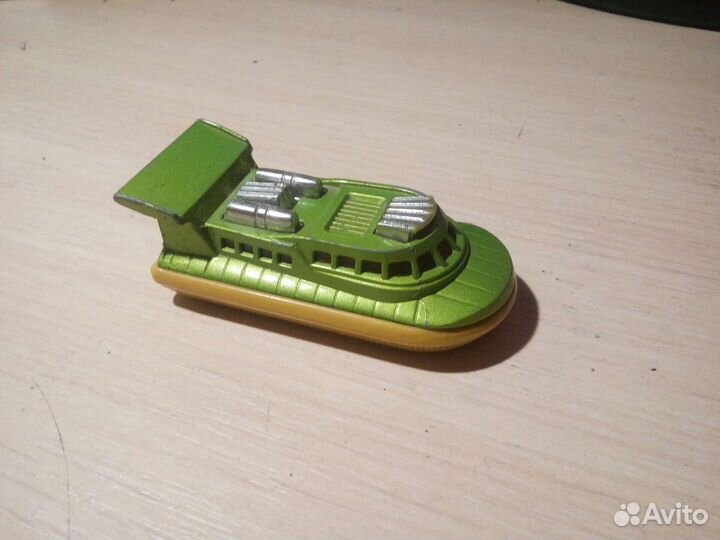Игрушечная свп Matchbox
