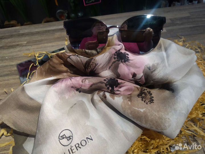 Солнцезащитные очки