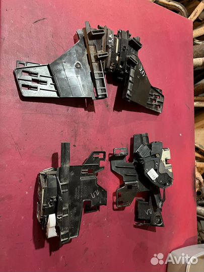 Замок двери Ford Fiesta mk6