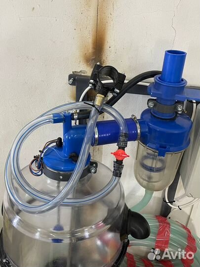 Молокоприёмный узел (Молокоопорожнитель) для коров