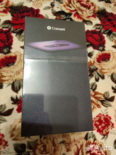 Умная колонка Яндекс Станция 2 с Алисой