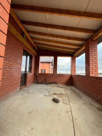 Коттедж 153 м² на участке 10 сот.