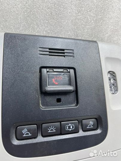 Плафон освещения салона передний Toyota Camry