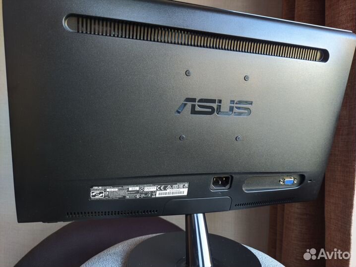 Монитор Asus VS197DE, 18.5