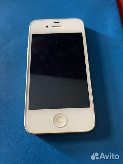 iPhone 4, 8 ГБ