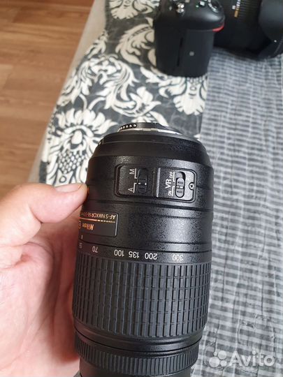 Объектив Nikon DX 55-300 4,5-5,6