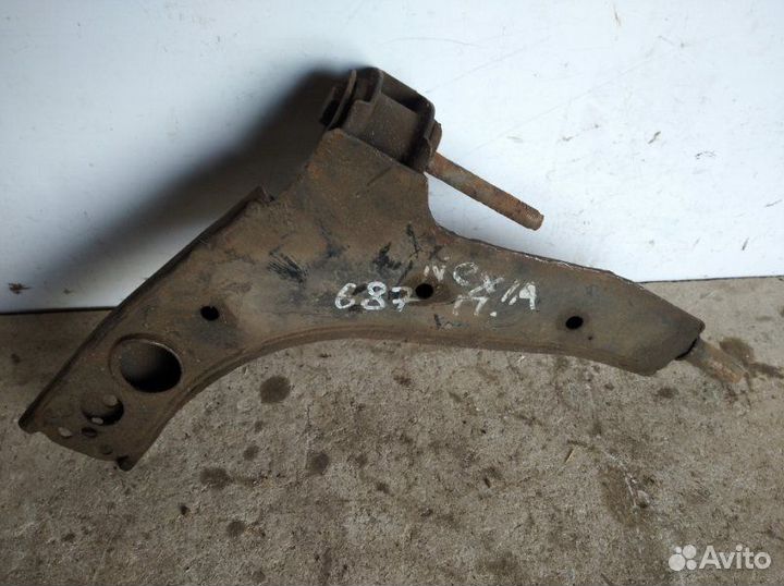 Рычаг передний правый Daewoo Nexia 1995-2008