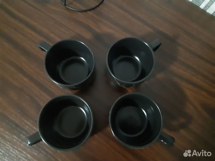 Набор кофейных чашек на подставке