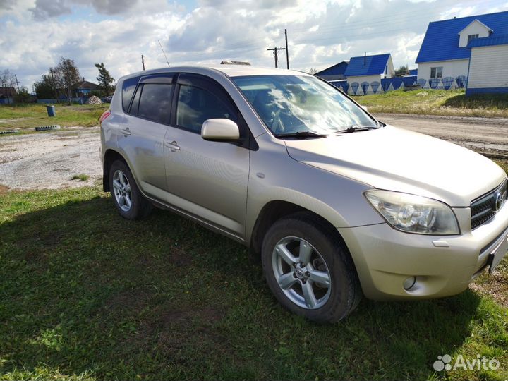 Toyota RAV4 2.0 AT, 2008, 180 000 км