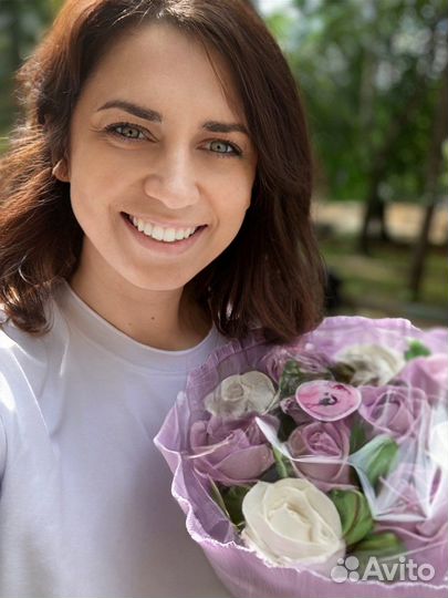 Сладкий букет из зефира Розы в наличии