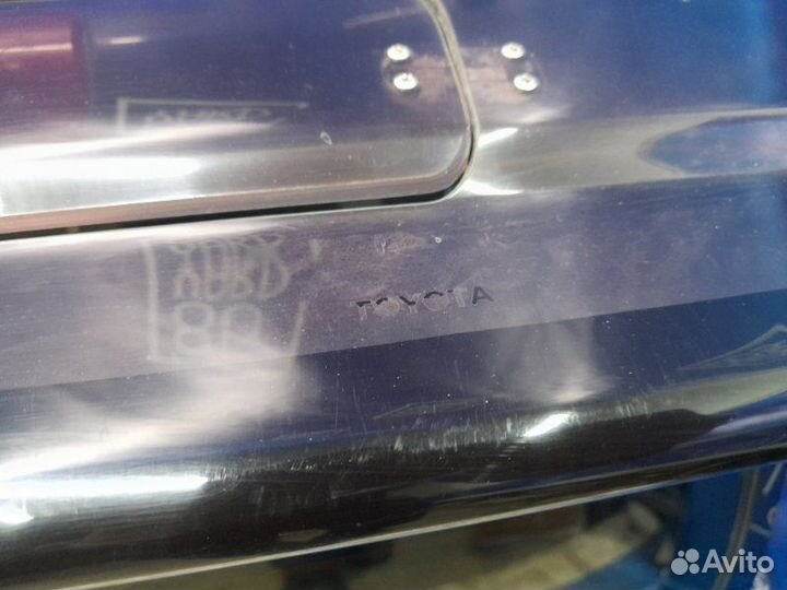 Дверь багажника Toyota Land Cruiser UZJ100 2UZ-FE