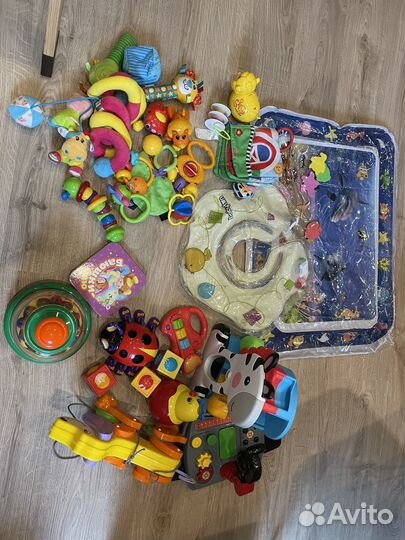 Детские игрушки 0-1,5 года