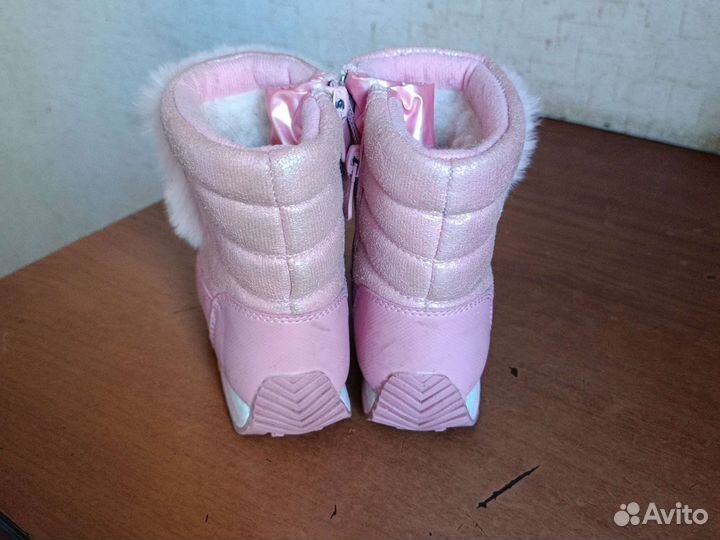 Сапожки зимние на девочку