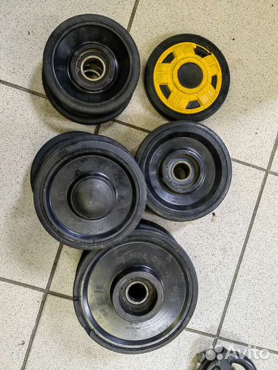 Ролики brp ski-doo mxz renegade 800