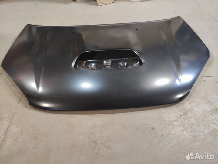 Капот Toyota RAV4 CA20