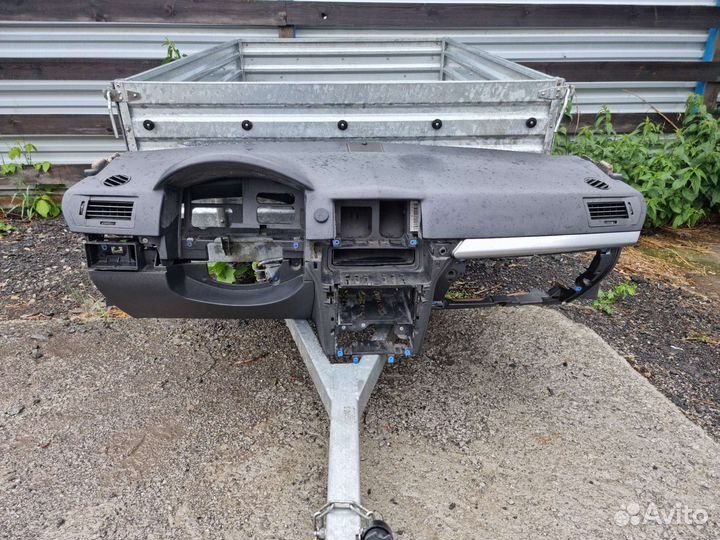 Торпеда (панель) opel astra H