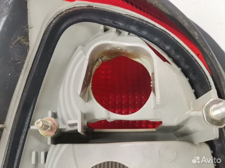 Фонарь задний правый Opel Vectra B 1998 90541635