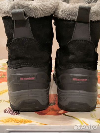 Женские ботинки лягушки