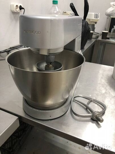 Кухонная машина kenwood chef premier KMC570