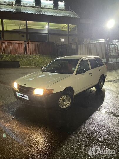 Nissan AD 2.2 МТ, 2001, 350 000 км